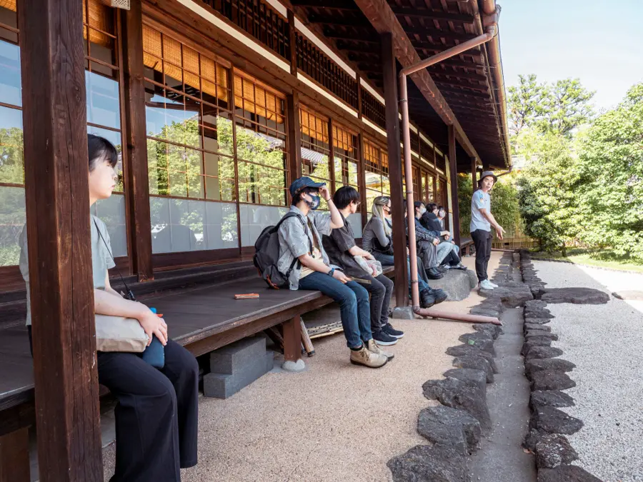 AMC開設授業「イメージ演習A」2023年05月17日 東叡山 寛永寺庭園 ゲスト 日比野克彦 東京藝術大学長